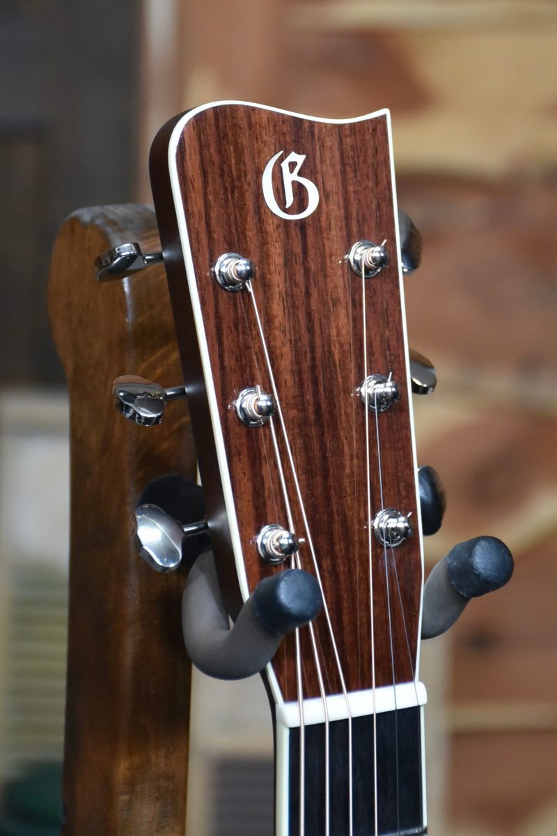 Doc Watson Sunburst Headstock front