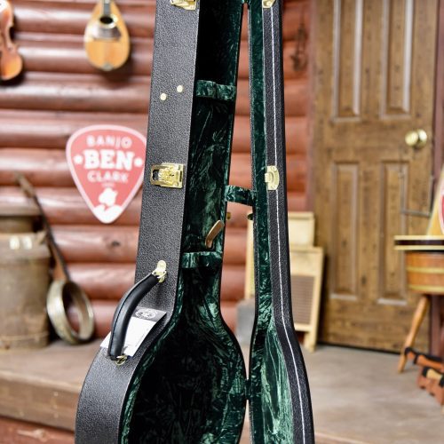 Stelling Red Fox and Master Flower 5 String Banjo Case 1